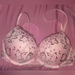 Victoria secret bra or better offer .